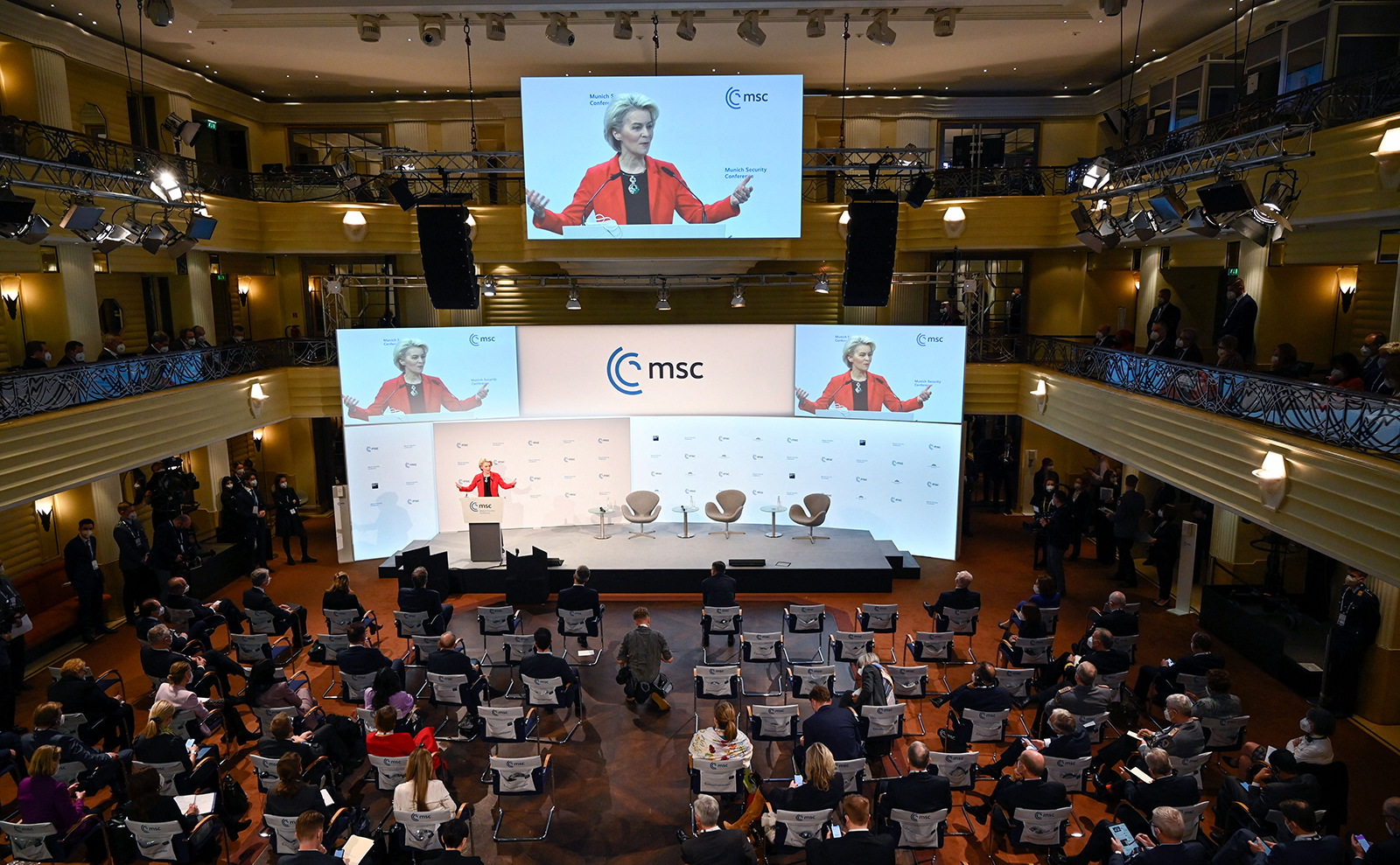 La présidente de la Commission européenne, Ursula von der Leyen, s'exprime lors de la conférence de Munich sur la sécurité en Allemagne, le 19 février.